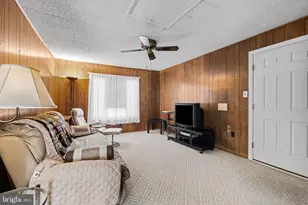 12227 Foxhill Ln, Bowie, MD 20715 - Photo 30