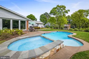 12227 Foxhill Ln, Bowie, MD 20715 - Photo 38