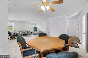 12227 Foxhill Ln, Bowie, MD 20715 - Photo 20