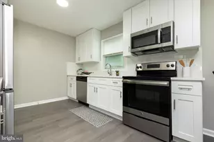 8624 Cunningham Dr, College Park, MD 20740 - Photo 10