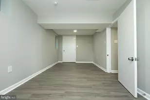 8624 Cunningham Dr, College Park, MD 20740 - Photo 34