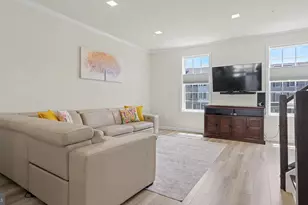 7607 Presidential Pkwy, Upper Marlboro, MD 20774 - Photo 18