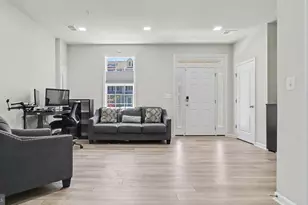 7607 Presidential Pkwy, Upper Marlboro, MD 20774 - Photo 8
