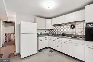 7608 Wellesley Dr, College Park, MD 20740 - Photo 26