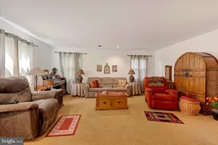 2707 Fawn Ln, Bowie, MD 20715 - Photo 4