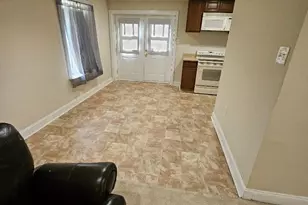 12300 Thomas Prospect Dr, Bowie, MD 20720 - Photo 8