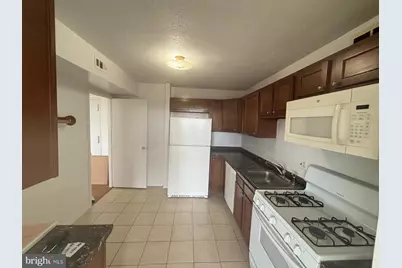 1836 Metzerott Road #1720, Hyattsville, MD 20783 - Photo 14