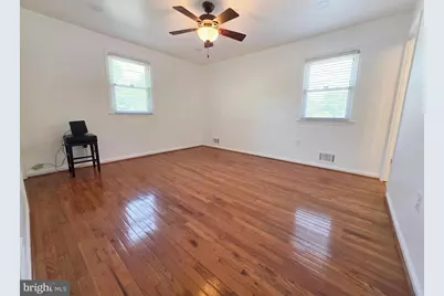 6300 Auth Road, Suitland, MD 20746 - Photo 12