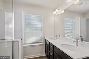 3410 Landon Walker Ln, Upper Marlboro, MD 20774 - Photo 32