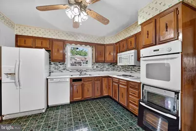 3208 Accolade Drive, Clinton, MD 20735 - Photo 6