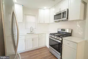 2409 Greeley Pl, Hyattsville, MD 20785 - Photo 4