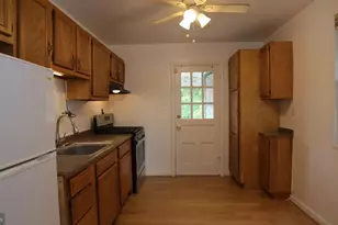 5407 Sargent Rd, Hyattsville, MD 20782 - Photo 6