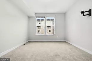 170 Lawndale Dr, Bowie, MD 20716 - Photo 30