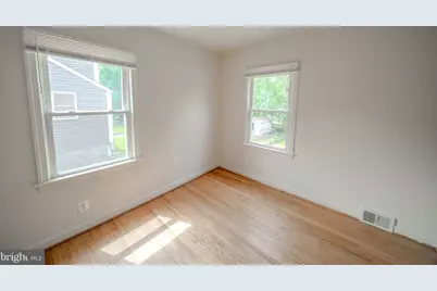 4002 74th Avenue, Hyattsville, MD 20784 - Photo 16