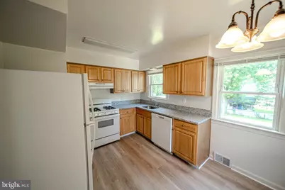 4002 74th Avenue, Hyattsville, MD 20784 - Photo 8