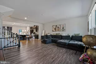 4748 Towne Park Rd, Suitland, MD 20746 - Photo 8