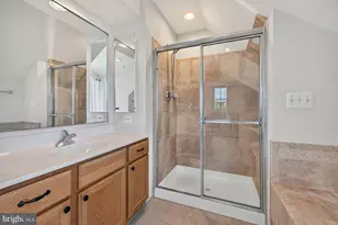 6400 Barrow House Dr, Brandywine, MD 20613 - Photo 38