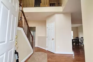 16103 Eastlawn Ct, Bowie, MD 20716 - Photo 2
