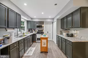 2225 Harwood Ln, Bowie, MD 20716 - Photo 14