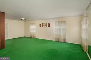 12806 Babcock Ln, Bowie, MD 20715 - Photo 4