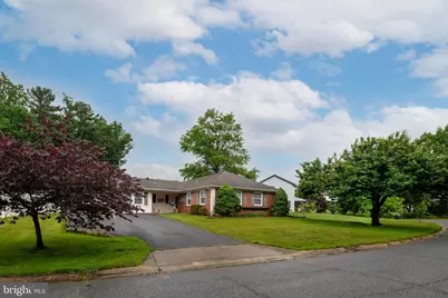 12806 Babcock Lane, Bowie, MD 20715 - Photo 2