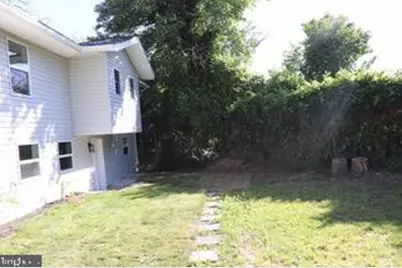 1528 Hunt Avenue, Landover, MD 20785 - Photo 4