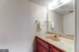 9816 53rd Ave, College Park, MD 20740 - Photo 22