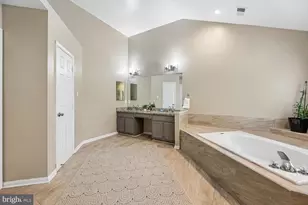 12106 Quick Fox Ln, Bowie, MD 20720 - Photo 34
