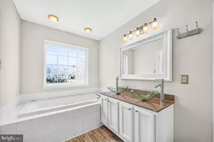 9743 Quiet Brook Ln, Clinton, MD 20735 - Photo 22