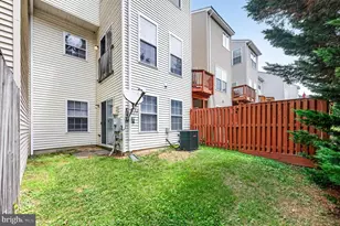9743 Quiet Brook Ln, Clinton, MD 20735 - Photo 40