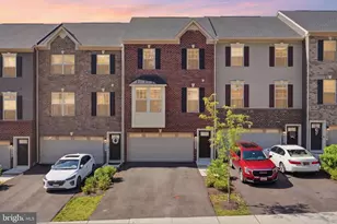8805 Sybil Ln, Upper Marlboro, MD 20772 - Photo 2