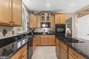 1130 Strausberg St, Accokeek, MD 20607 - Photo 2