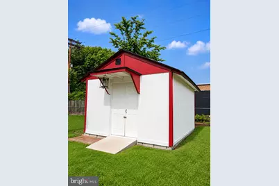 5706 Camp Springs Avenue, Temple Hills, MD 20748 - Photo 14