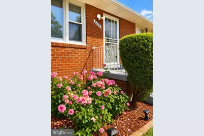 5706 Camp Springs Avenue, Temple Hills, MD 20748 - Photo 2