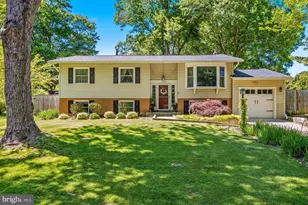16302 Gales St, Laurel, MD 20707 - Photo 2