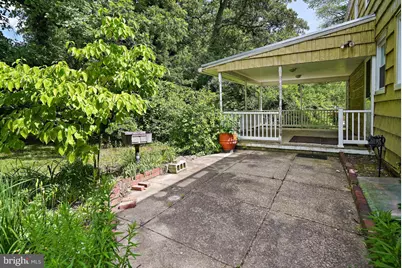 8901 Hickory Hill Avenue, Lanham, MD 20706 - Photo 36