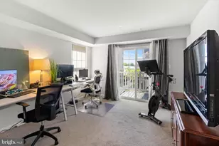 10521 Jim Lovell Ln, Lanham, MD 20706 - Photo 20