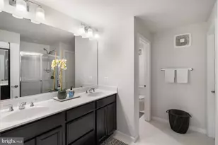 10521 Jim Lovell Ln, Lanham, MD 20706 - Photo 26