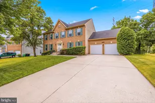 4813 Ashford Pl, Upper Marlboro, MD 20772 - Photo 2