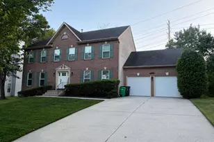 4813 Ashford Pl, Upper Marlboro, MD 20772 - Photo 2