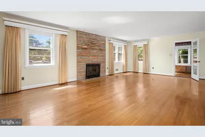 5408 Manchester Drive, Suitland, MD 20746 - Photo 6