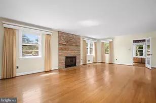5408 Manchester Dr, Suitland, MD 20746 - Photo 6