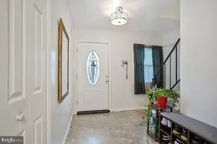 8613 Binghampton Pl, Upper Marlboro, MD 20772 - Photo 4
