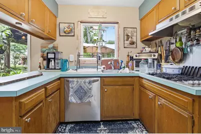 12302 Whitehall Drive, Bowie, MD 20715 - Photo 18