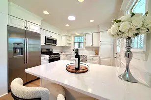 4805 Tamworth Ct, Temple Hills, MD 20748 - Photo 8