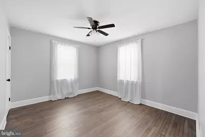 6704 Boxwood Drive, Suitland, MD 20746 - Photo 12