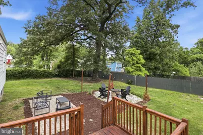 6704 Boxwood Drive, Suitland, MD 20746 - Photo 8