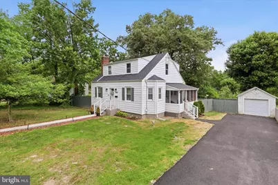 6704 Boxwood Drive, Suitland, MD 20746 - Photo 6
