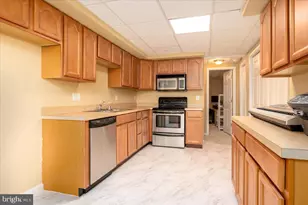 16108 Arrowroot Ct, Bowie, MD 20716 - Photo 30