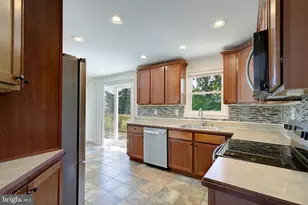 6417 Kaine Dr, Clinton, MD 20735 - Photo 10